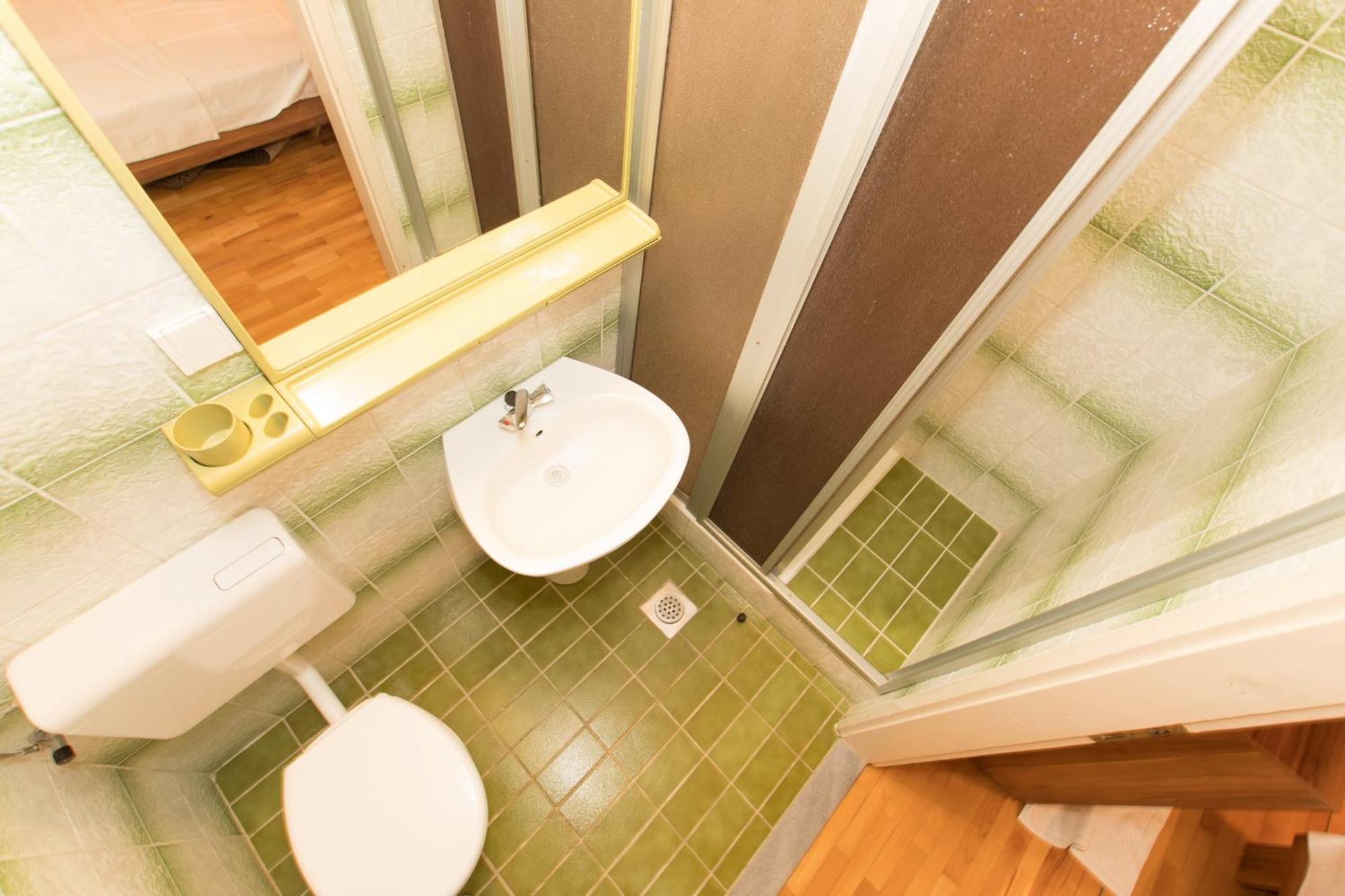 Apartments Vele Макарска Екстериор снимка