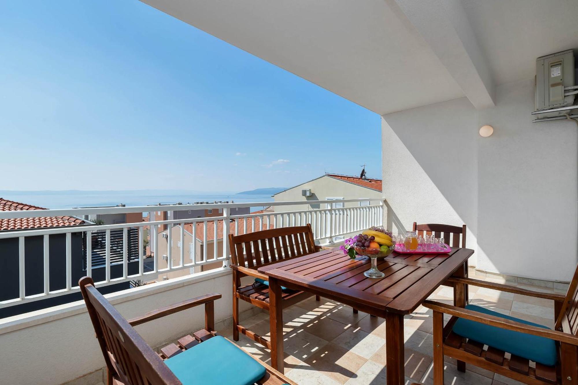 Apartments Vele Макарска Екстериор снимка