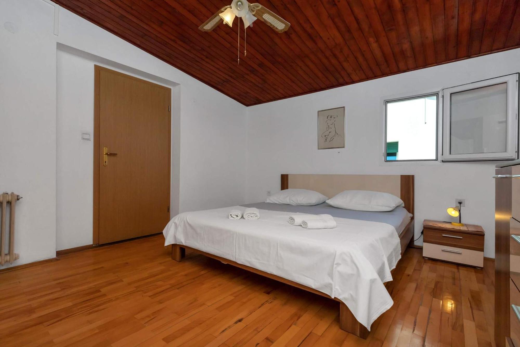 Apartments Vele Макарска Екстериор снимка