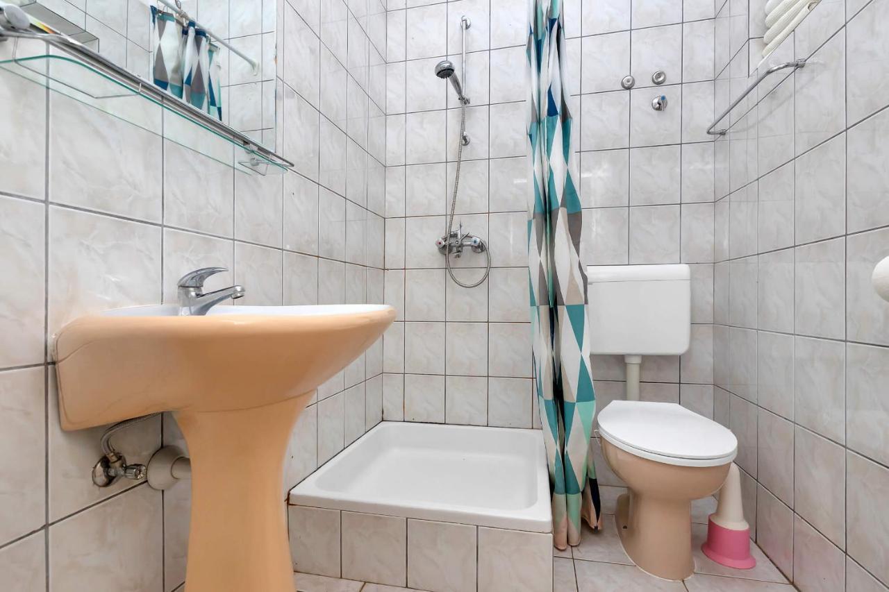 Apartments Vele Макарска Екстериор снимка