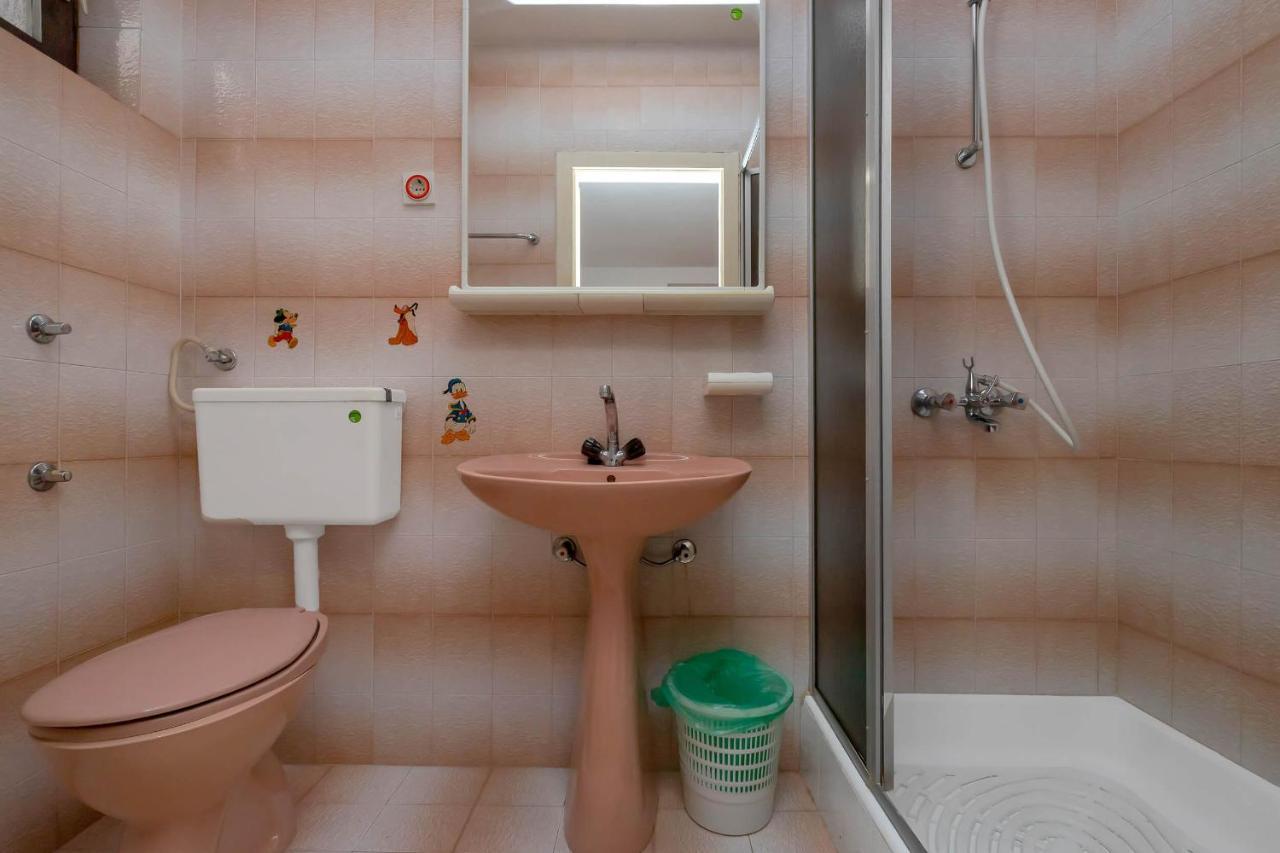 Apartments Vele Макарска Екстериор снимка