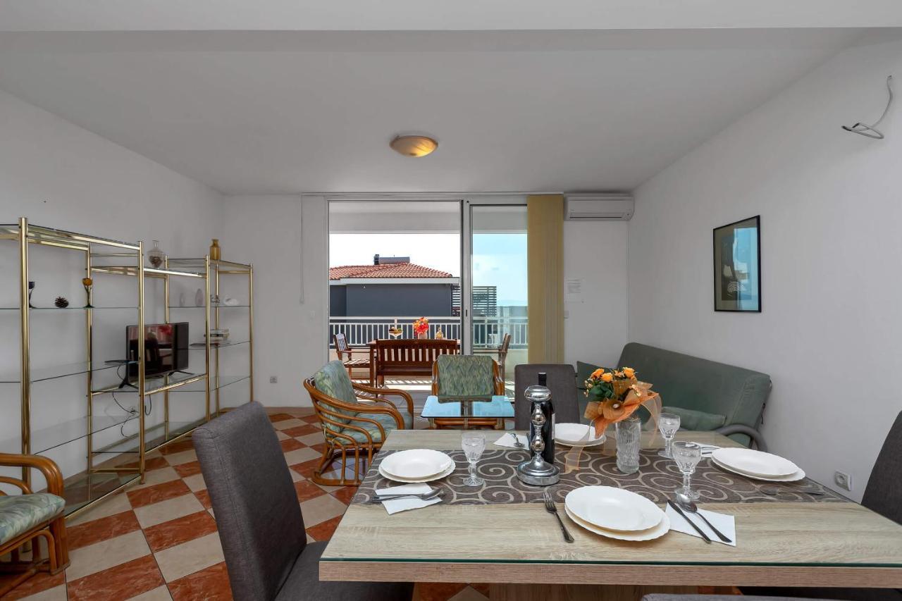 Apartments Vele Макарска Екстериор снимка